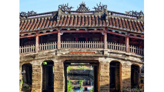 Chùa Cầu mang phong cách kiến trúc của Việt, Hoa, Nhật và cả phương Tây  